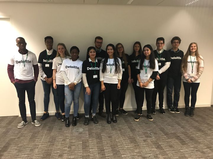 Photo du stage chez Deloitte General Services Sàrl